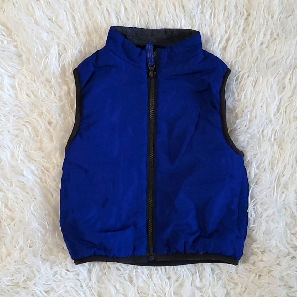 OSHKOSH REVERSIBLE PUFFER VEST